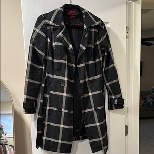 Morona Black and White Plaid Trench Coat